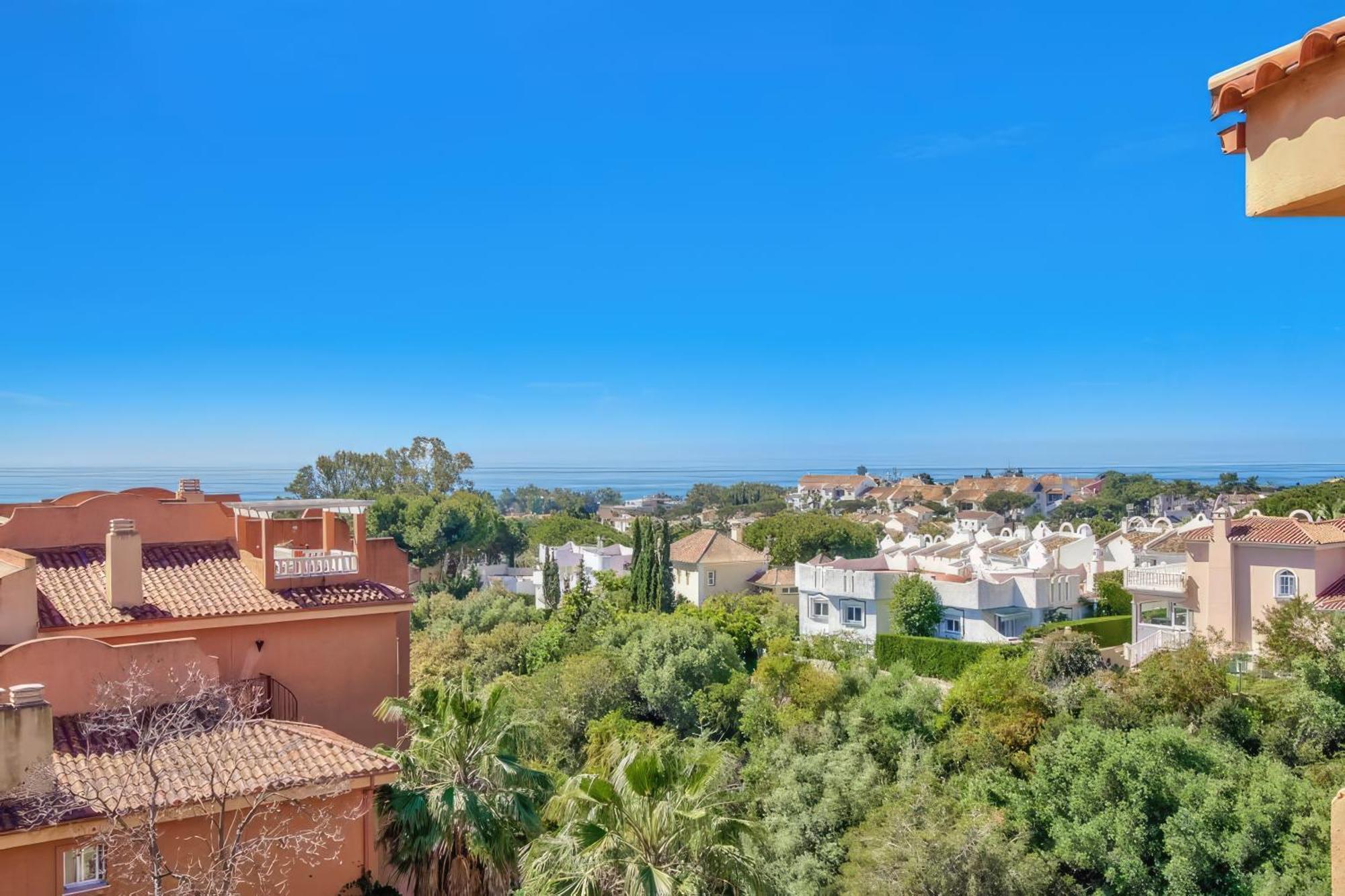 Precioso Atico Con Vistas Al Mar Lejlighed Marbella Eksteriør billede