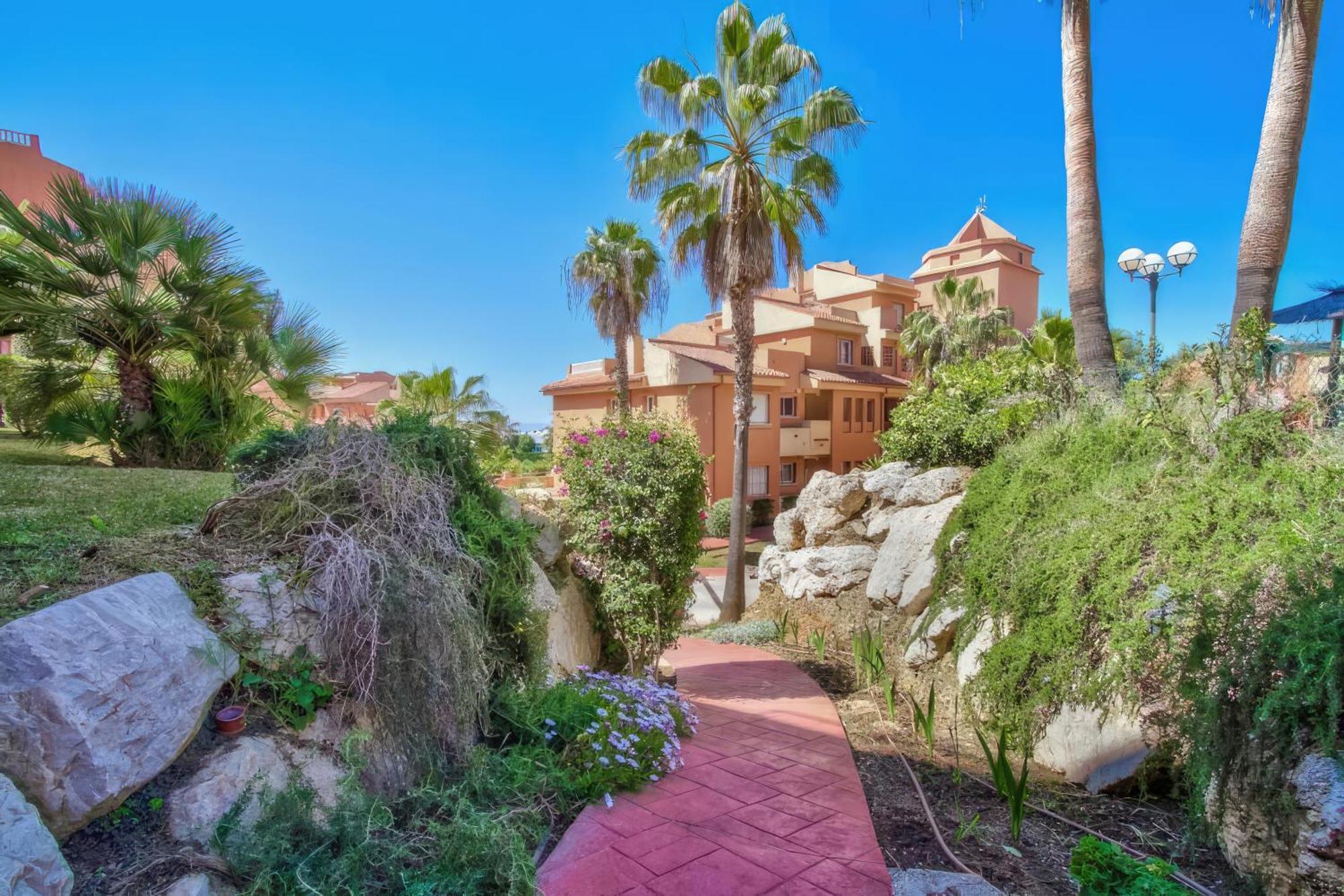 Precioso Atico Con Vistas Al Mar Lejlighed Marbella Eksteriør billede
